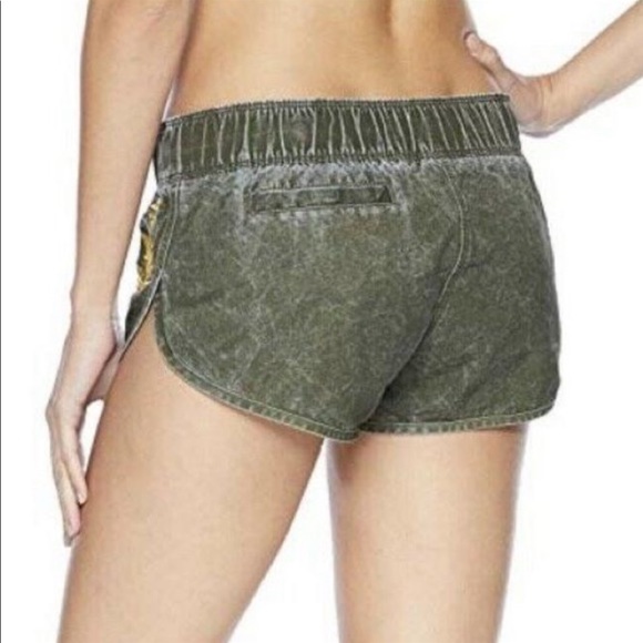 ☀️HURLEY☀️ TIGER FLORAL WASH BOARD SHORTS - Picture 6 of 9